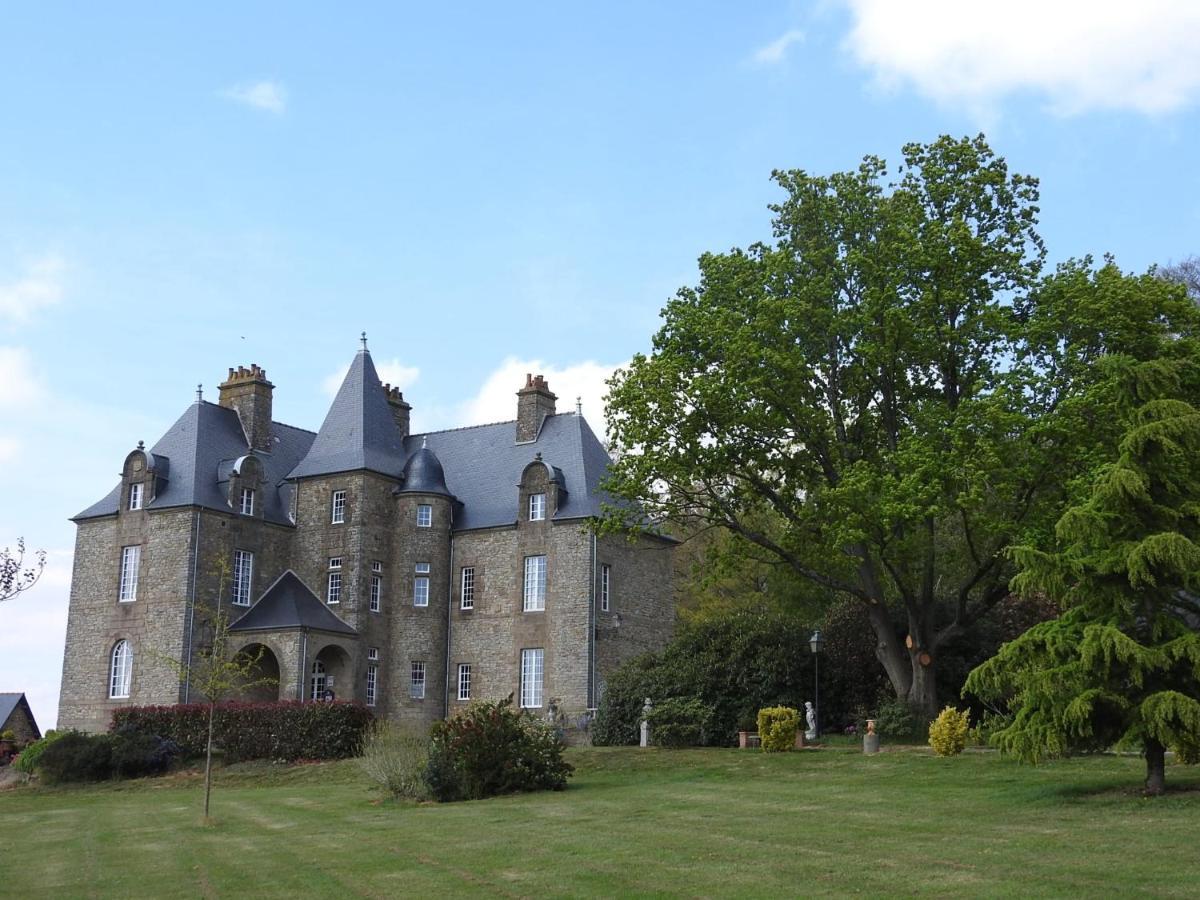 Chateau De Montbrault Fleurigné Екстериор снимка