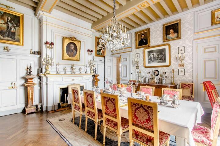 Chateau De Montbrault Fleurigné Екстериор снимка