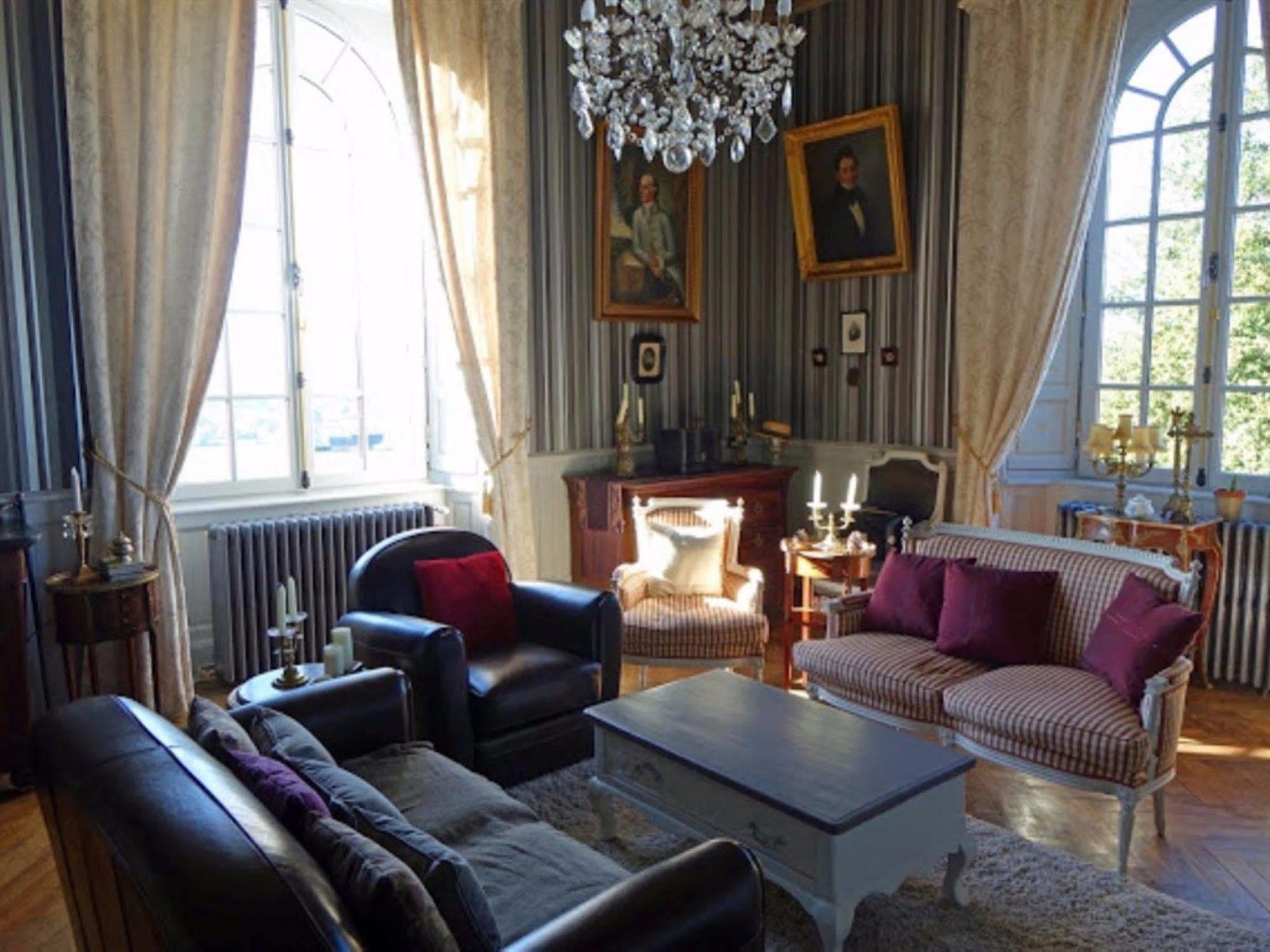 Chateau De Montbrault Fleurigné Екстериор снимка