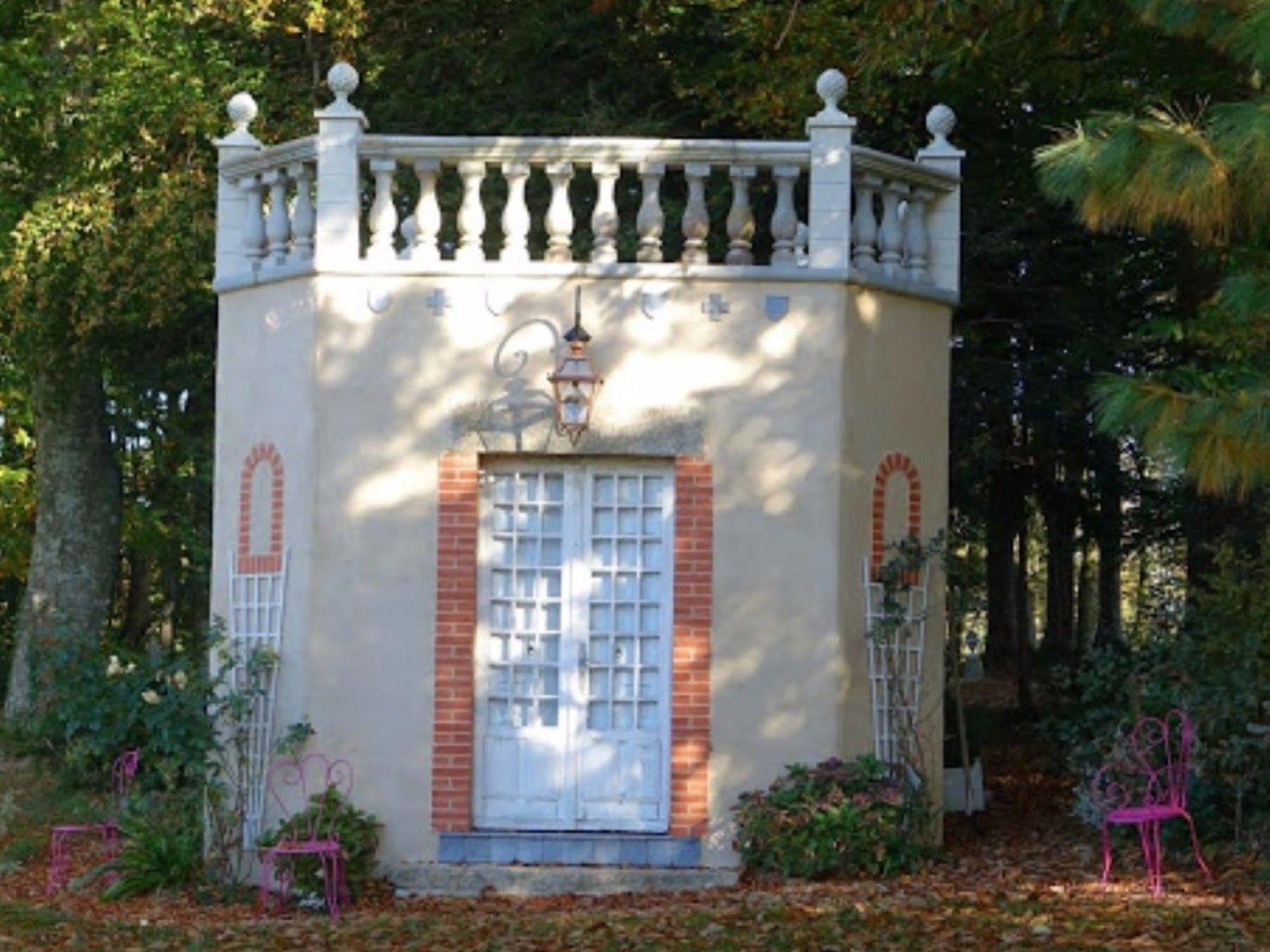 Chateau De Montbrault Fleurigné Екстериор снимка