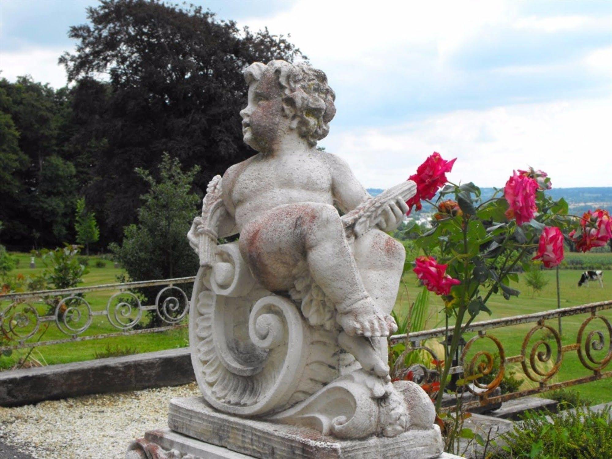 Chateau De Montbrault Fleurigné Екстериор снимка